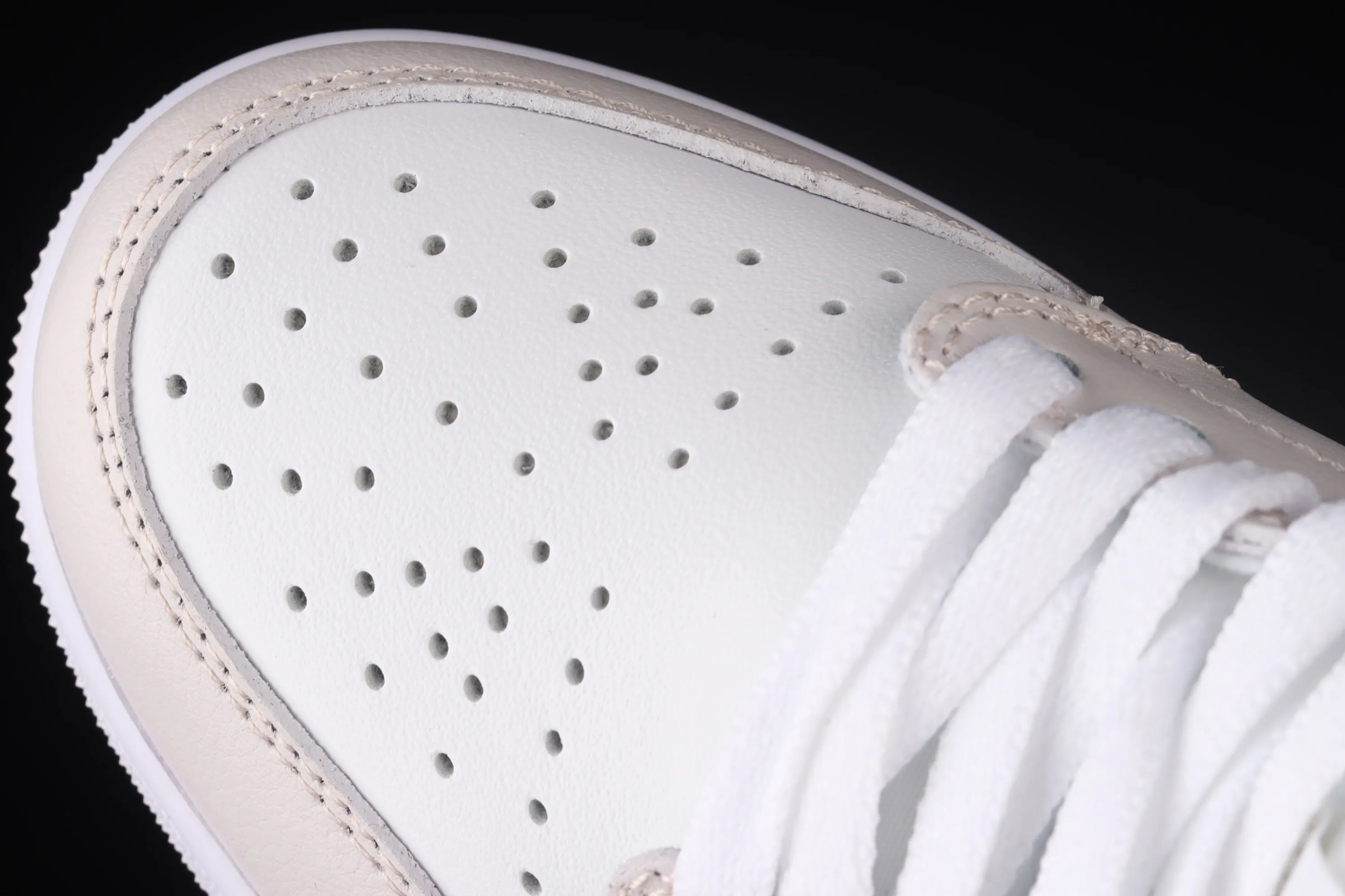 All categories Air Jordan Jordan series basketball shoes Air Jordan 1 Mid Different versions Air Jordan 1 Mid SE AJ1 Joe 1 white pink black hook Zhongbang basketball shoes BQ6472-500